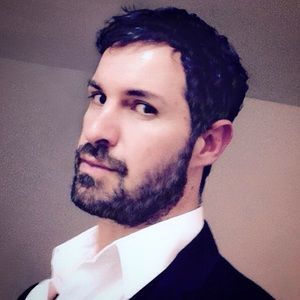 Meet your Posher, Spyros